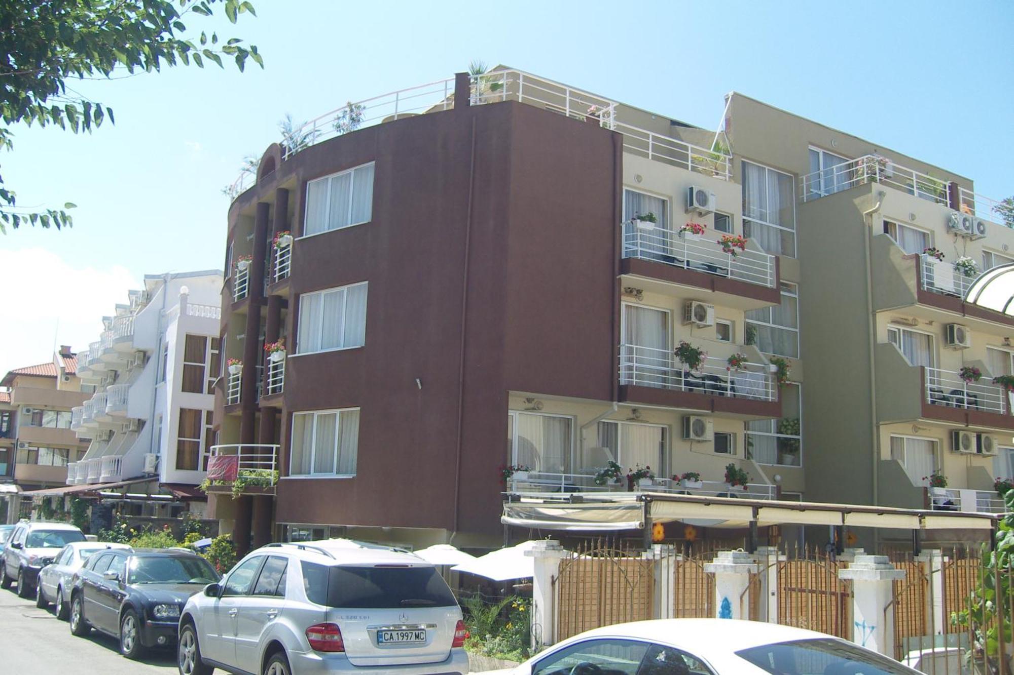 Hotel Damyanoff Lozenets Bagian luar foto
