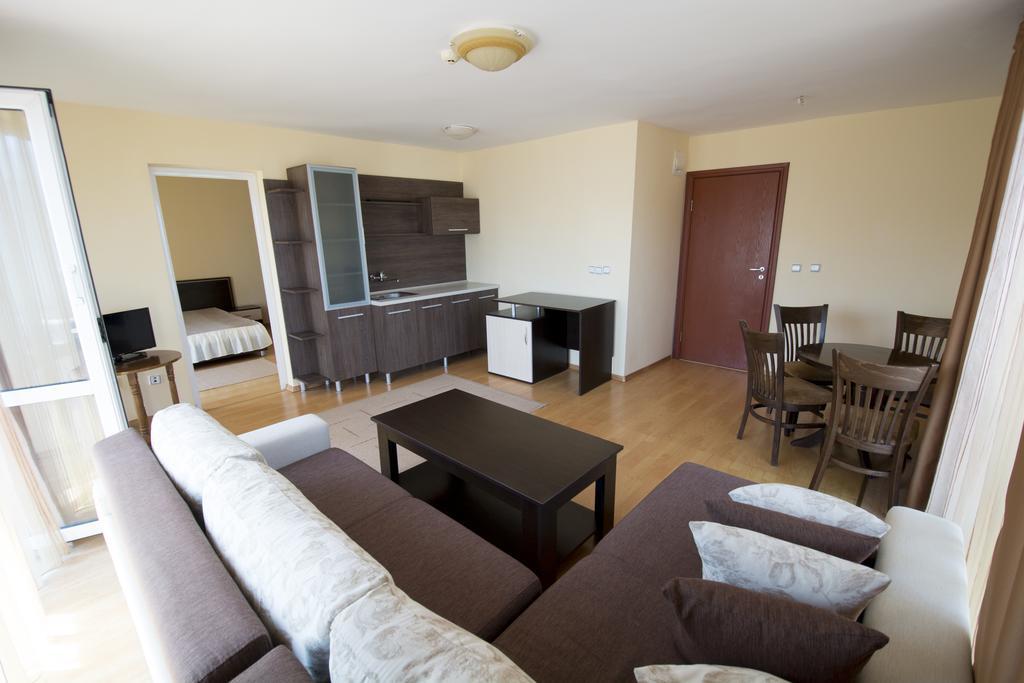 Hotel Damyanoff Lozenets Bagian luar foto